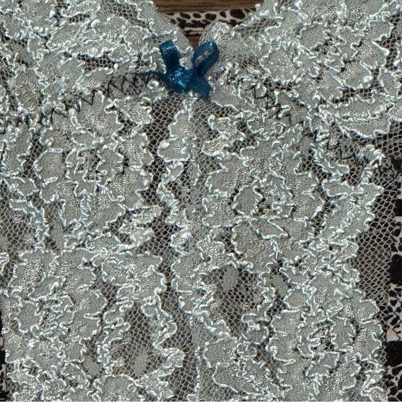 Cosmopolitan Nightie Slip Black and White Patterned With Blue Lace Size Large - Picture 11 of 16